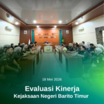 Kepala Kejaksaan Negeri Barito Timur Pimpin Evaluasi Kegiatan Mingguan