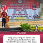Kepala Seksi PAPBB Kejaksaan Negeri Barito Timur Hadiri Pengukuhan Pengurus Dewan Adat Dayak Kabupaten Barito Timur dan Pelantikan Pengurus Dewan Adat Dayak Tingkat Kecamatan Se-Kabupaten Barito Timur